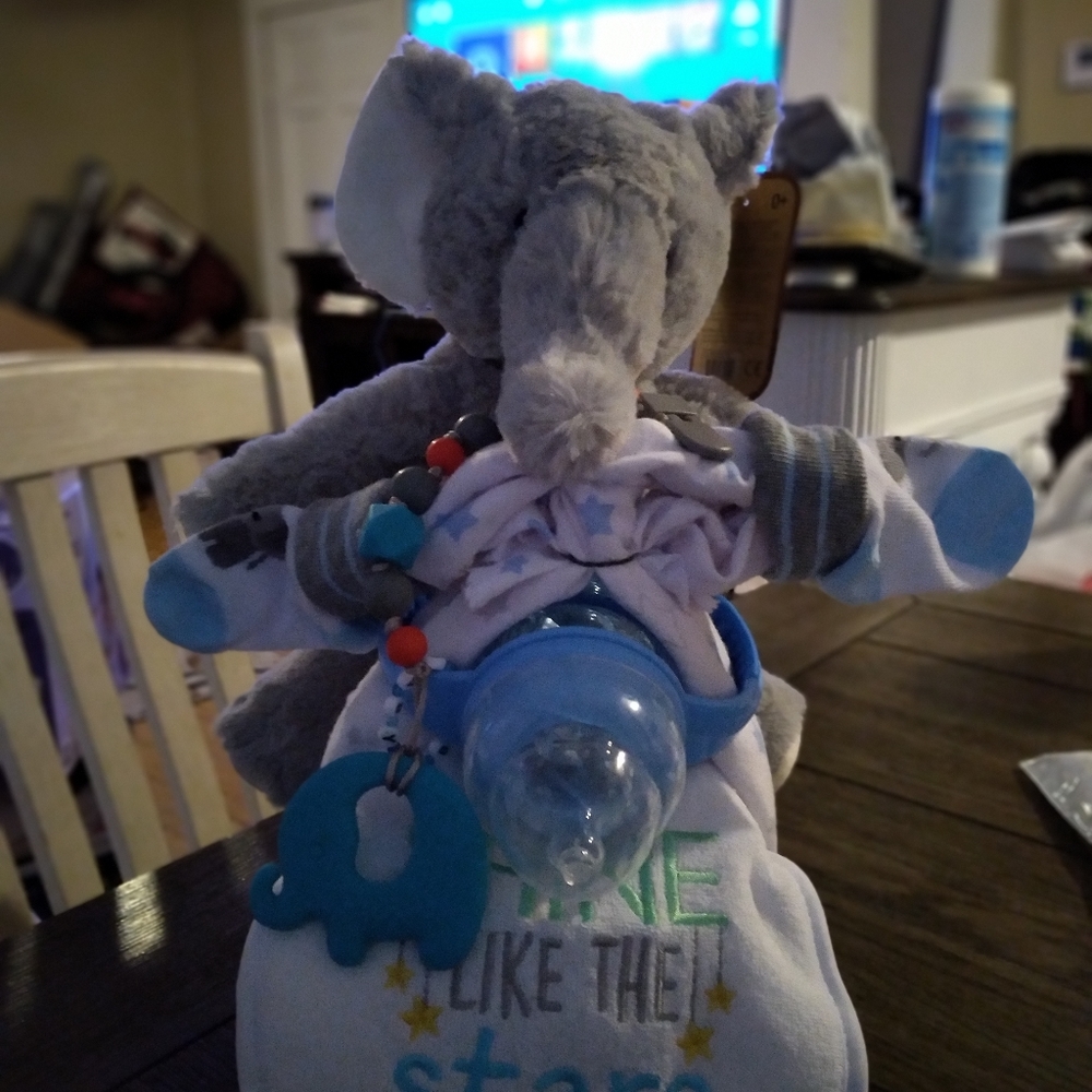 Diaper cake